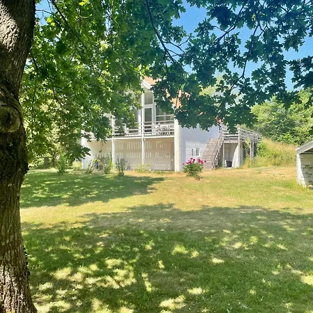 Charming Summer House With Access * Asperup